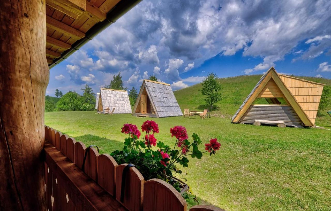 Glamping Brodej Hotel Vitanje Exterior foto
